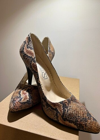 Victoria's shoes Stiletto 