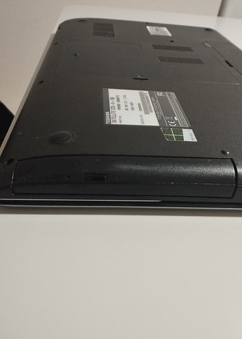 Toshiba Dizüstü Bilgisayar - Görsel 8