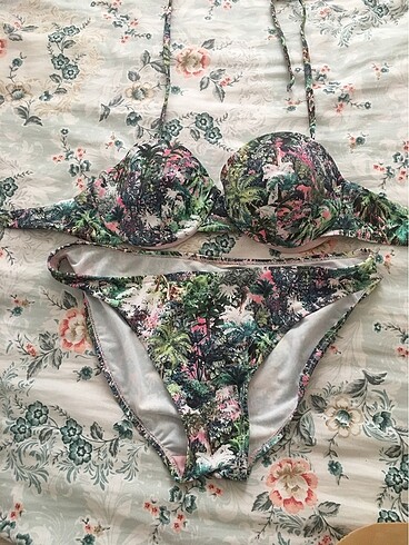 Bikini