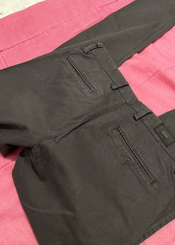 Erkek füme gri Regular Fit Kemerli Pantolon - Görsel 2