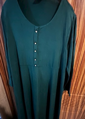 Düğmeli Koyu Yeşil Uzun Kollu Kadın Elbise - Görsel 2