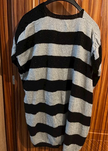 Gri Siyah Çizgili Kadın Triko Hırka - Görsel 3