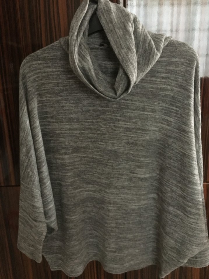 Gri Yüksek Yakalı Kadın kazak - Görsel 2