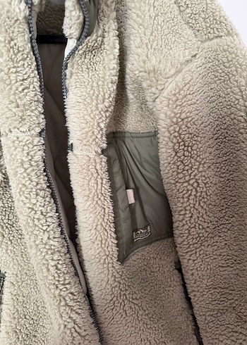 Pullbear Peluş Mevsimlik Mont - Görsel 2