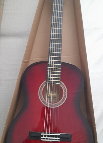 Valencia vc104rds kırmızı klasik gitar