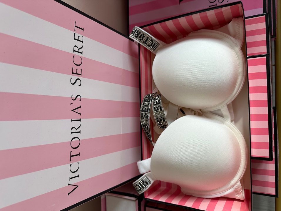 Victoria's Secret Beyaz Desenli Sütyen - Görsel 2