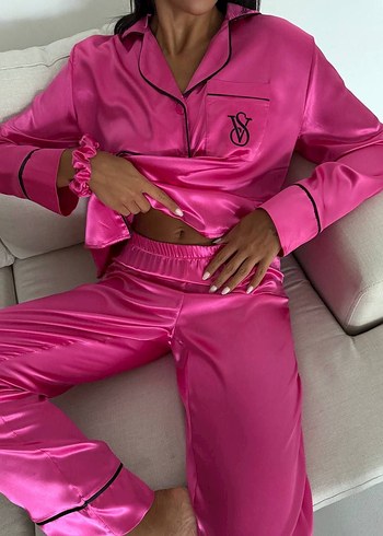 Parlak Pembe Uzun Kollu Midi Kadın Pijama - Görsel 2