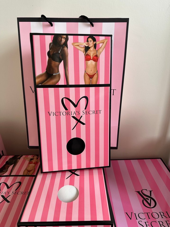 Victoria's Secret Parlak Kırmızı Baskılı Sütyen - Görsel 4