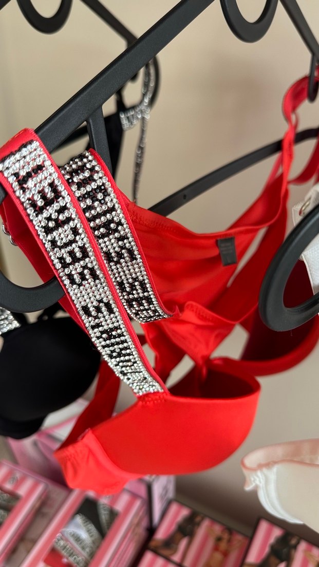 Victoria's Secret Parlak Kırmızı Baskılı Sütyen - Görsel 3