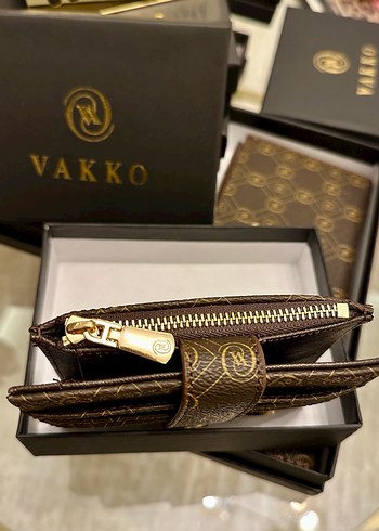 Vakko Deri Kadın Cüzdanı - Klasik Şıklık - Görsel 2