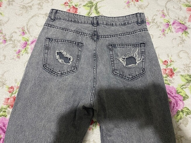 32 Beden gri Renk Jean kot
