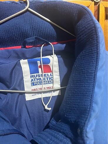s Beden Pull and bear mont