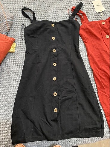 Pull & Bear siyah renk mini elbise