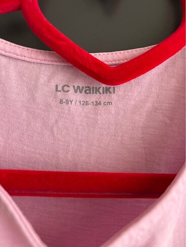 8 Yaş Beden pembe Renk LC WAKİKİ 8-9 yaş pembe kolsuz t-shirt