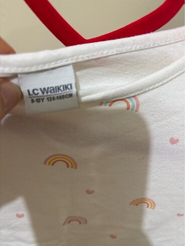 9 Yaş Beden LCW 9-10 yaş tişört