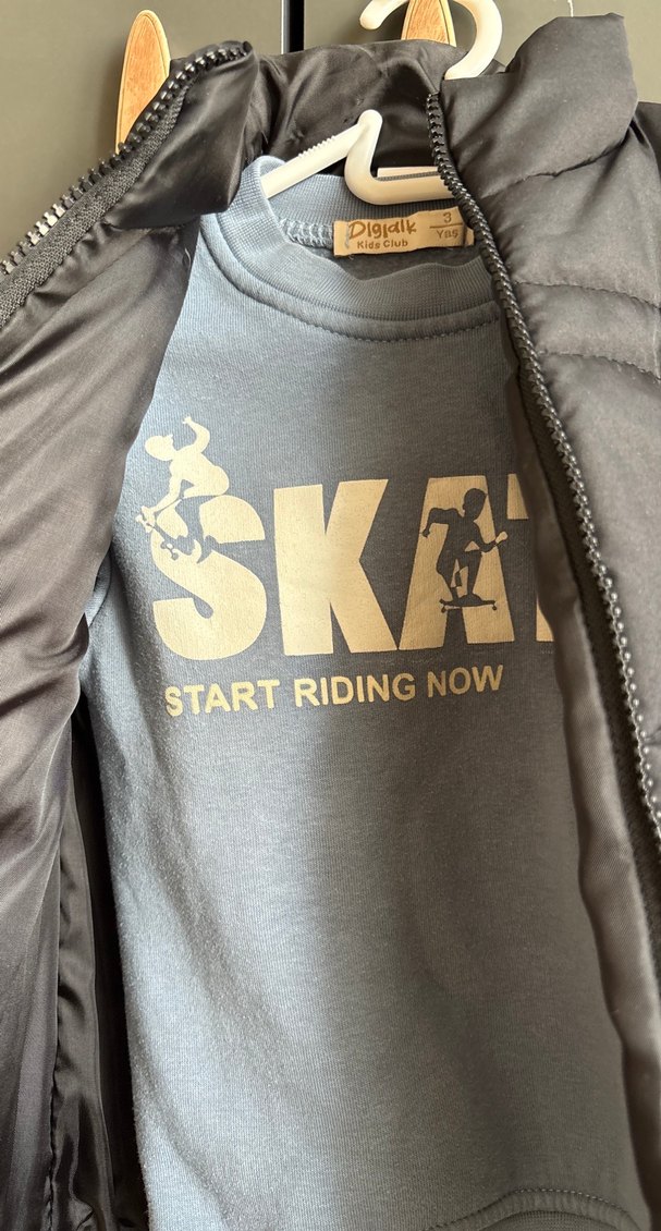 Erkek Çocuk 3 yaş alt-üst-yelek takım - Görsel 4