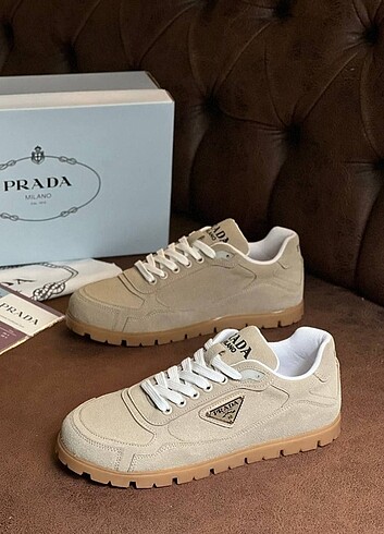 Prada Prada erkek ayakkabı
