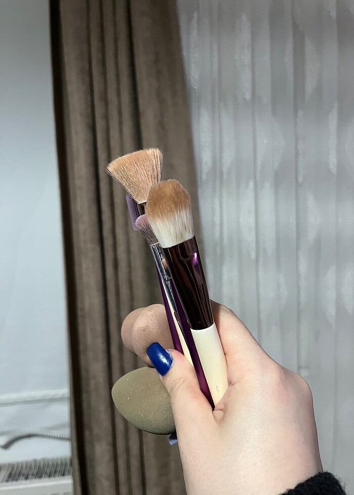 Makyaj fırçaları ve süngerler - Görsel 2