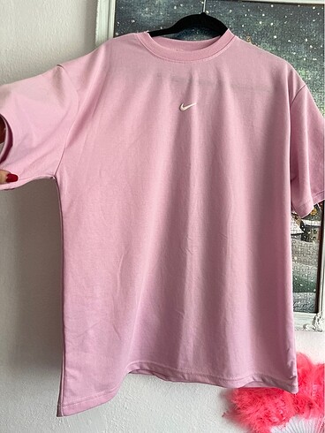 Nike Kadın pembe tshirt