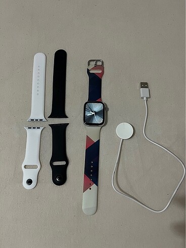 Apple Watch Akıllı saat 3 kordon hediyeli