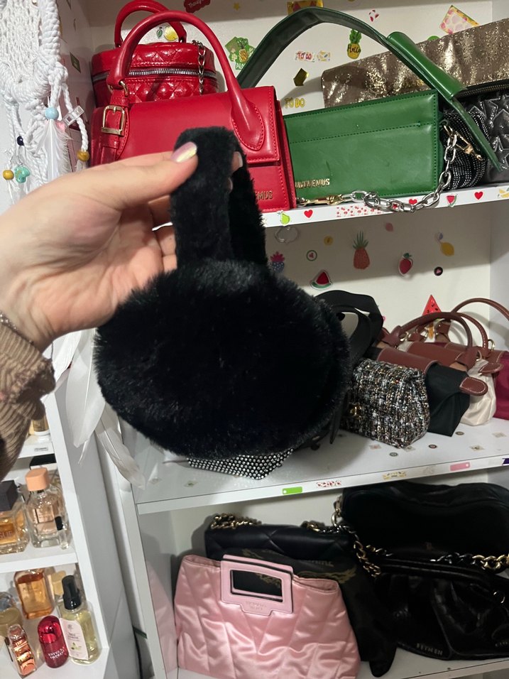 Siyah Peluş Kulaklık - Görsel 2