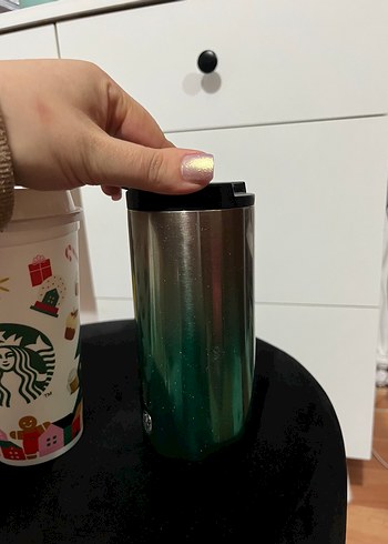 Starbucks yeşil metal termos ve desenli kupa - Görsel 6