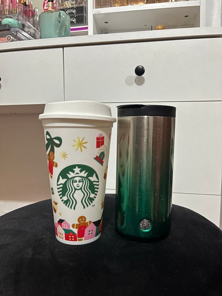 Starbucks yeşil metal termos ve desenli kupa - Görsel 2