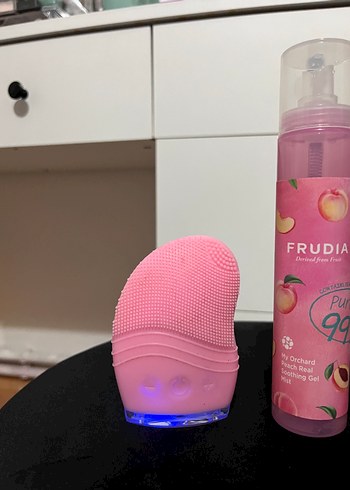 Pastel Pembe Yüz Temizleme Cihazı ve Jel - Görsel 6