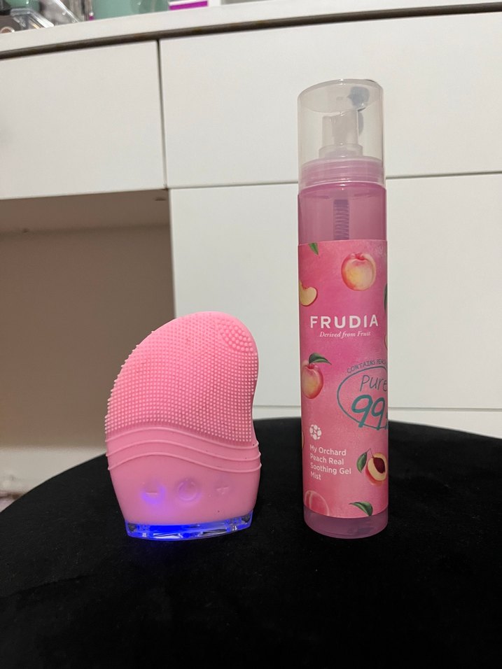 Pastel Pembe Yüz Temizleme Cihazı ve Jel - Görsel 5