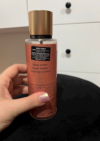 Victoria's Secret Amber Romance Kadın Parfümü - Görsel 7