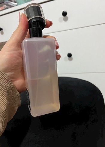 Victoria's Secret Kadın Parfümü 250 ml - Görsel 4