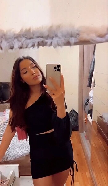 s Beden Siyah mini elbise ????
