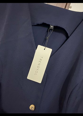 Düğmeli Siyah Uzun Ofis Elbisesi - Görsel 3