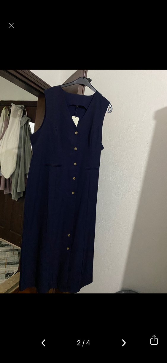 Düğmeli Siyah Uzun Ofis Elbisesi - Görsel 2