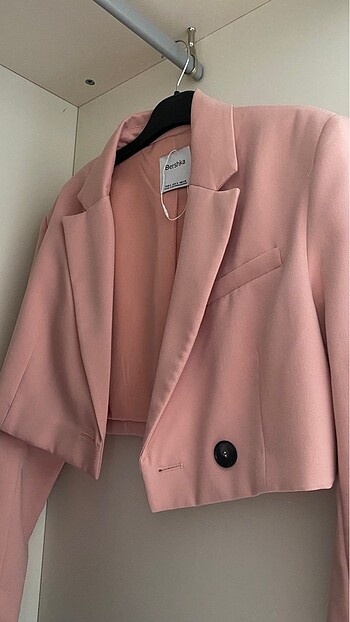 bershka pembe ceket