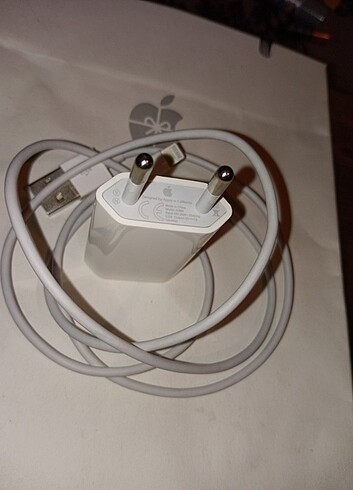 Apple A1400 Model 5w Şarj Aleti 