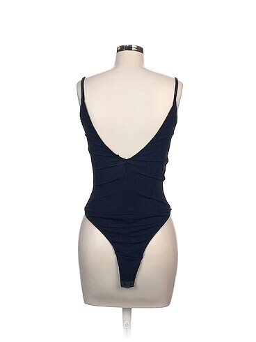 s Beden Zara Bluz %70 İndirimli.