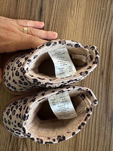21 Beden camel Renk H&M bot 21 numar a