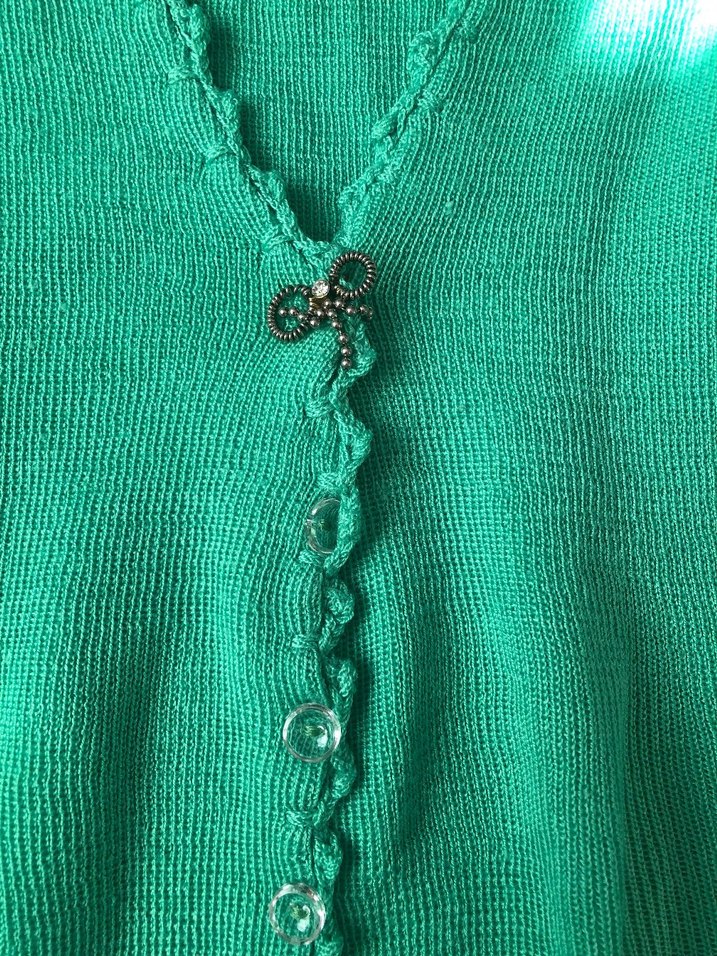 Yeşil V Yaka Kısa Kollu Triko Kazak - Görsel 2