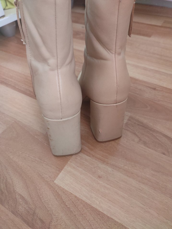 Bej Deri Stiletto bot - Görsel 2