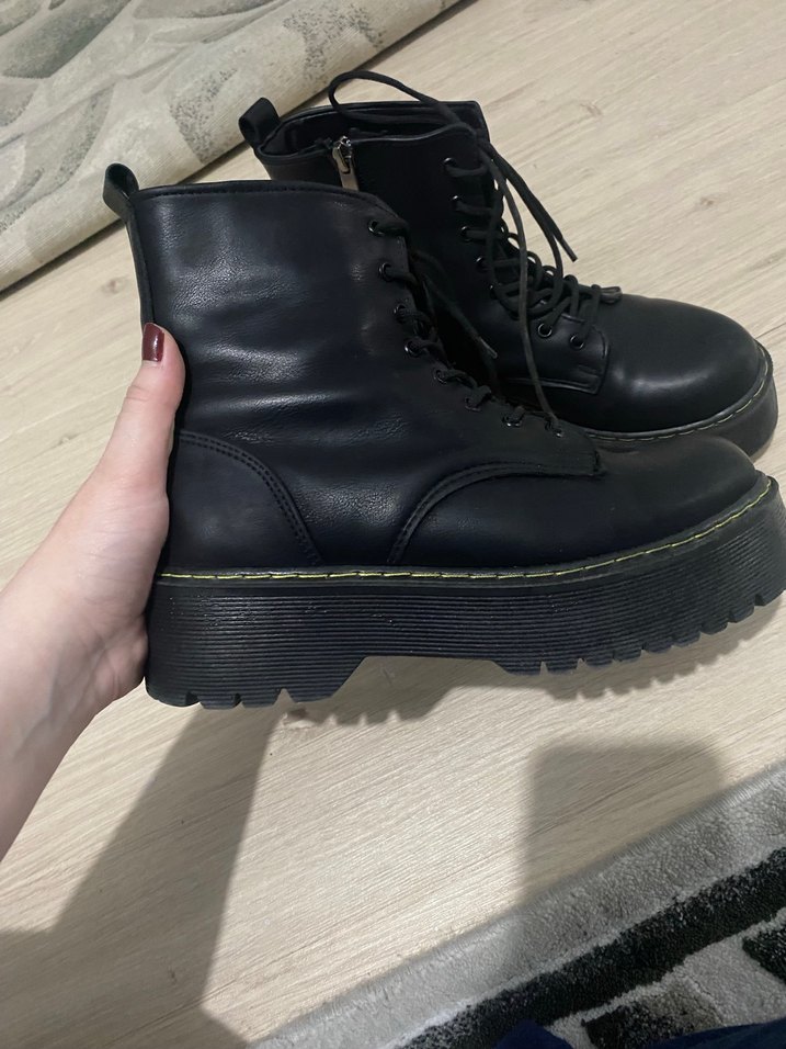 Siyah Platform Bot - Görsel 2