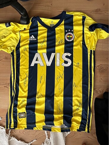 l Beden lacivert Renk İMZALI FENERBAHÇE FORMASI