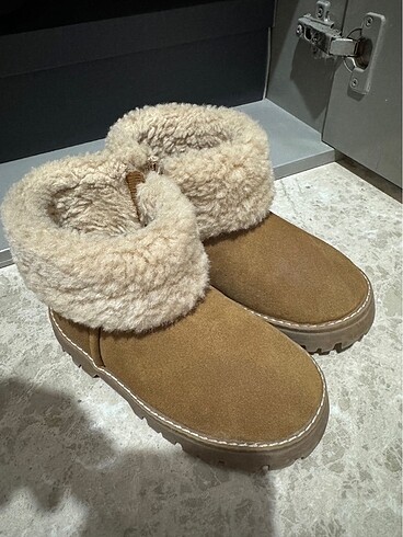 Zara Zara çocuk bot