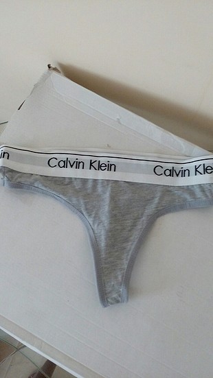 m Beden 2 li takım Calvin Klein