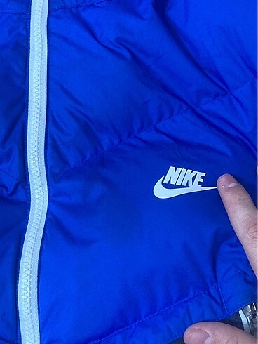 m Beden Nike Mont