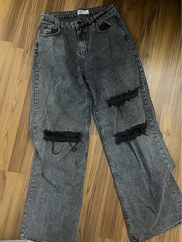 PANTOLON