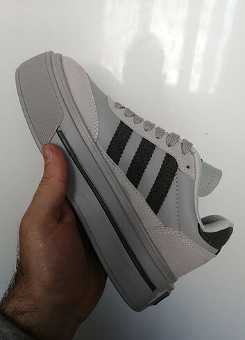 Adidas Adidas kalın taban ayakkabı