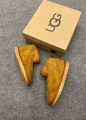 Ugg UGG kısa