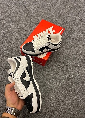 Nike Spor ayakkabı (dunk reverse panda) 
