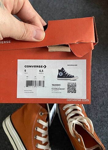 37 Beden mavi Renk Converse Chuck Taylor 